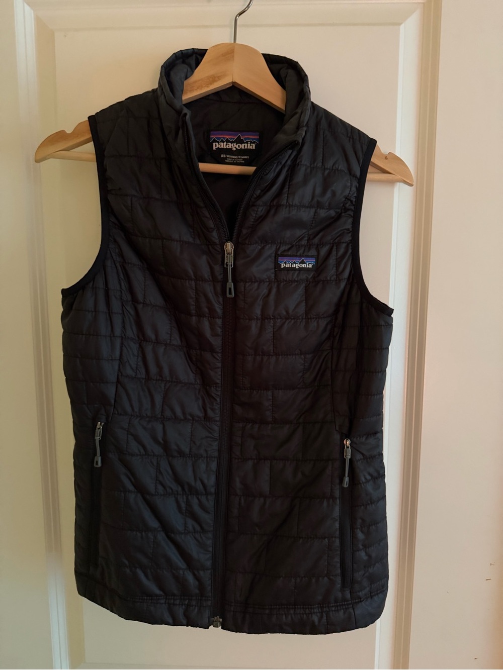 Patagonia Black Quilted Insulated Women's Vest